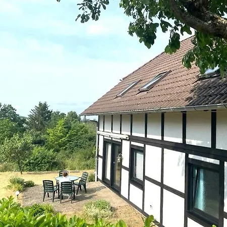 9 Persoons Rand Sauerland Edersee * Frankenau