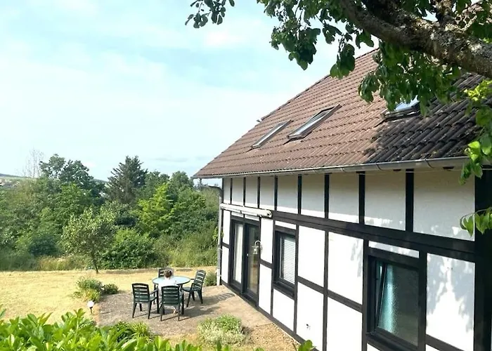 9 Persoons Rand Sauerland Edersee * Frankenau